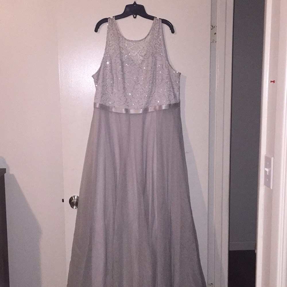 The Perfect Dress For a Formal Occassion